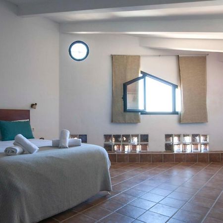 Apartamentos Turisticos Lobelia Suites La Garrovilla Dış mekan fotoğraf